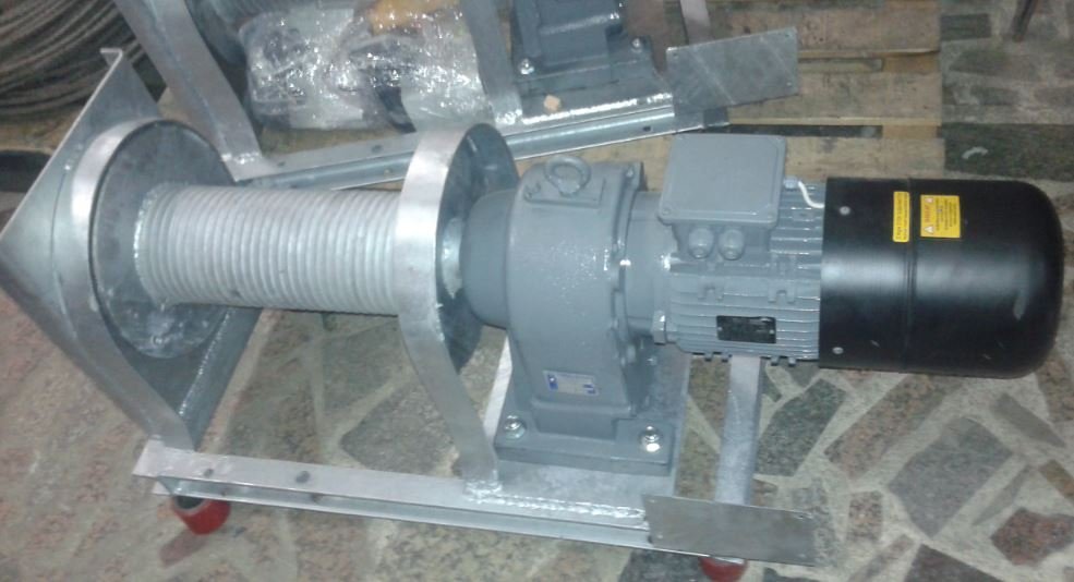 Powerlift GEMİ IRGATI 440 VOLT 60 HZ